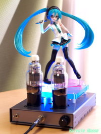 OLYMPUS E-300 & CARL ZEISS JENA DDR PANCOLAR 50mm F1.8 (M42) EL32 / 1626 Mu Follower hybrid Headphone Amplifier (Tube Headphone Amplifier) Ver.08 Good Smile Company 1/8 Scale PVC figure Miku Hatsune: Lat-type Ver.